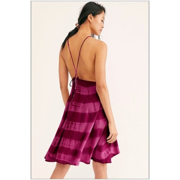 NWT FREE PEOPLE Seashell Tie Dye Sleeveless Tunic In Wine Combo - Picture 3 of 8